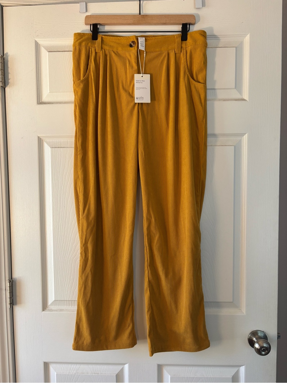 Halara corduroy pants
